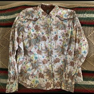Ladies Wrangler Snap Front shirt